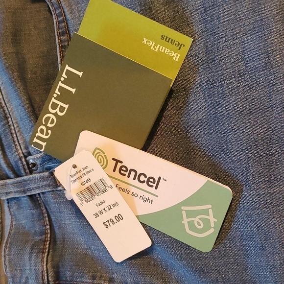 L.L. Bean Faded Blue BeanFlex Standard Fit Sz. 38x32 Jeans - Picture 10 of 12
